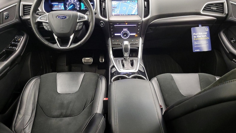 2015 Ford Edge Sport 9