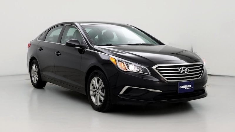 2016 Hyundai Sonata SE Hero Image