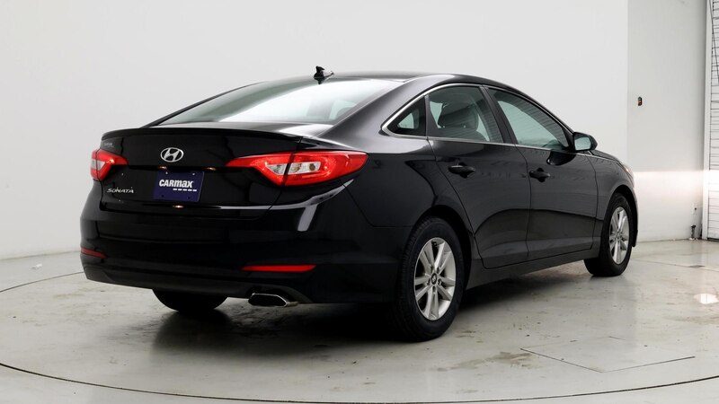 2016 Hyundai Sonata SE 8