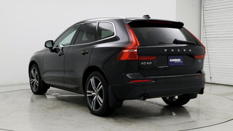 2019 Volvo XC60 T5 Momentum 2