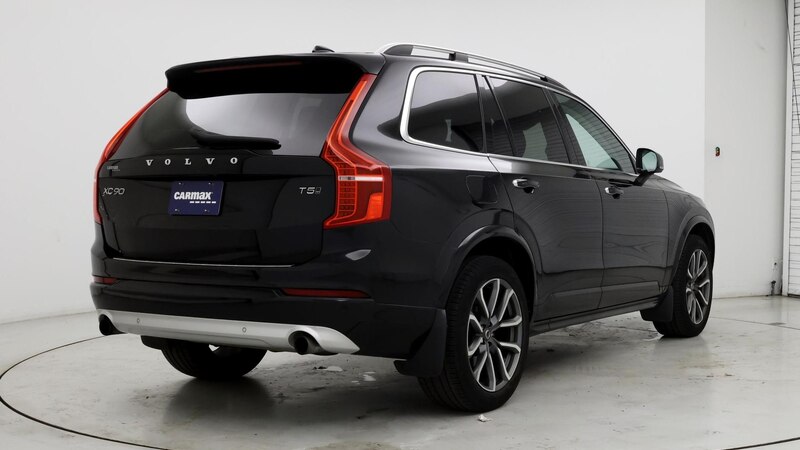 2019 Volvo XC90 T5 Momentum 8