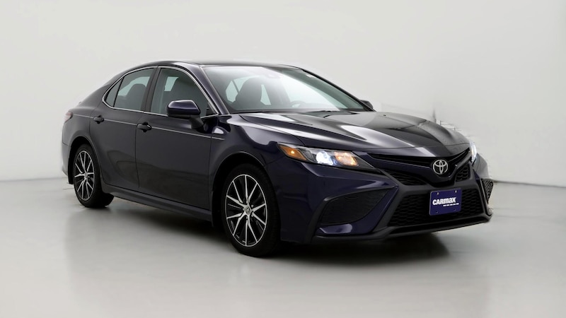 2021 Toyota Camry SE Hero Image