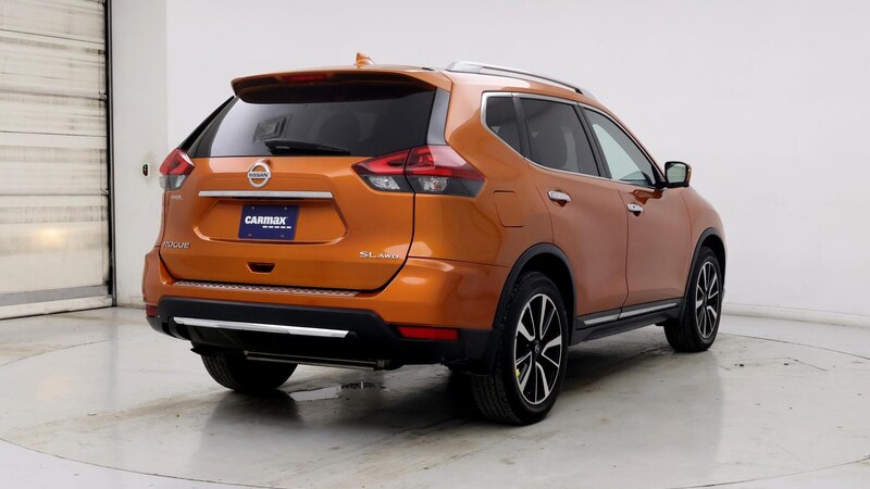 2018 Nissan Rogue SL 8