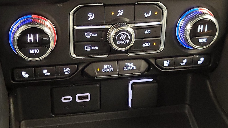 2021 GMC Yukon AT4 16