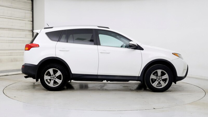 2015 Toyota RAV4 XLE 7