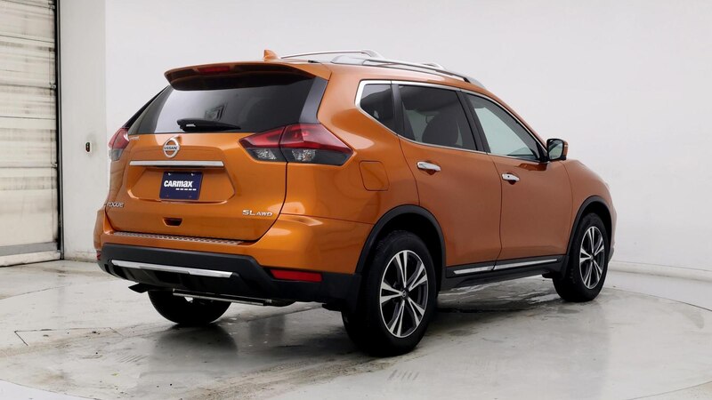 2018 Nissan Rogue SL 8