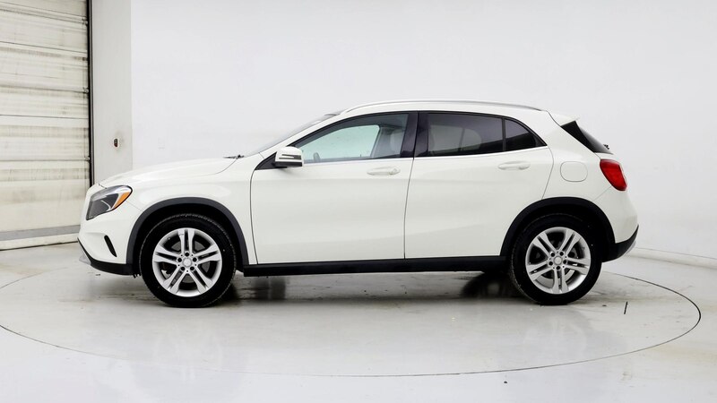 2016 Mercedes-Benz GLA 250 3