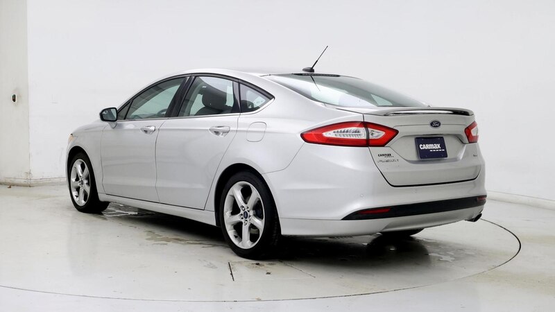 2014 Ford Fusion SE 2