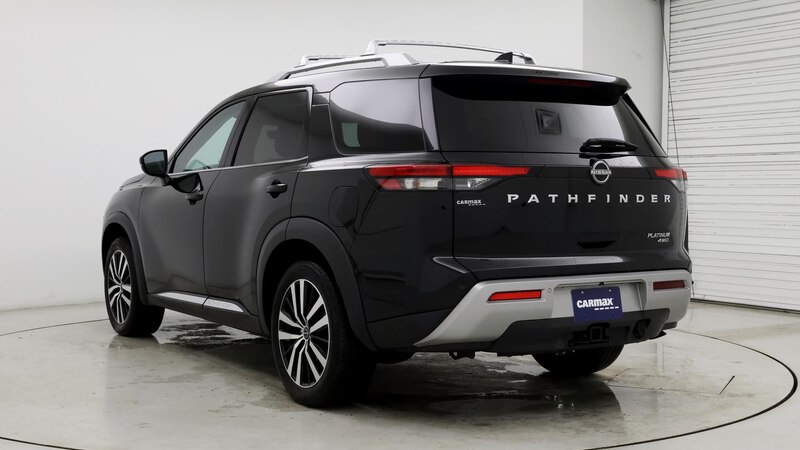 2023 Nissan Pathfinder Platinum 2