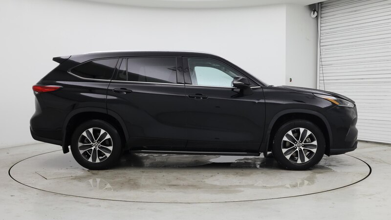 2021 Toyota Highlander XLE 7