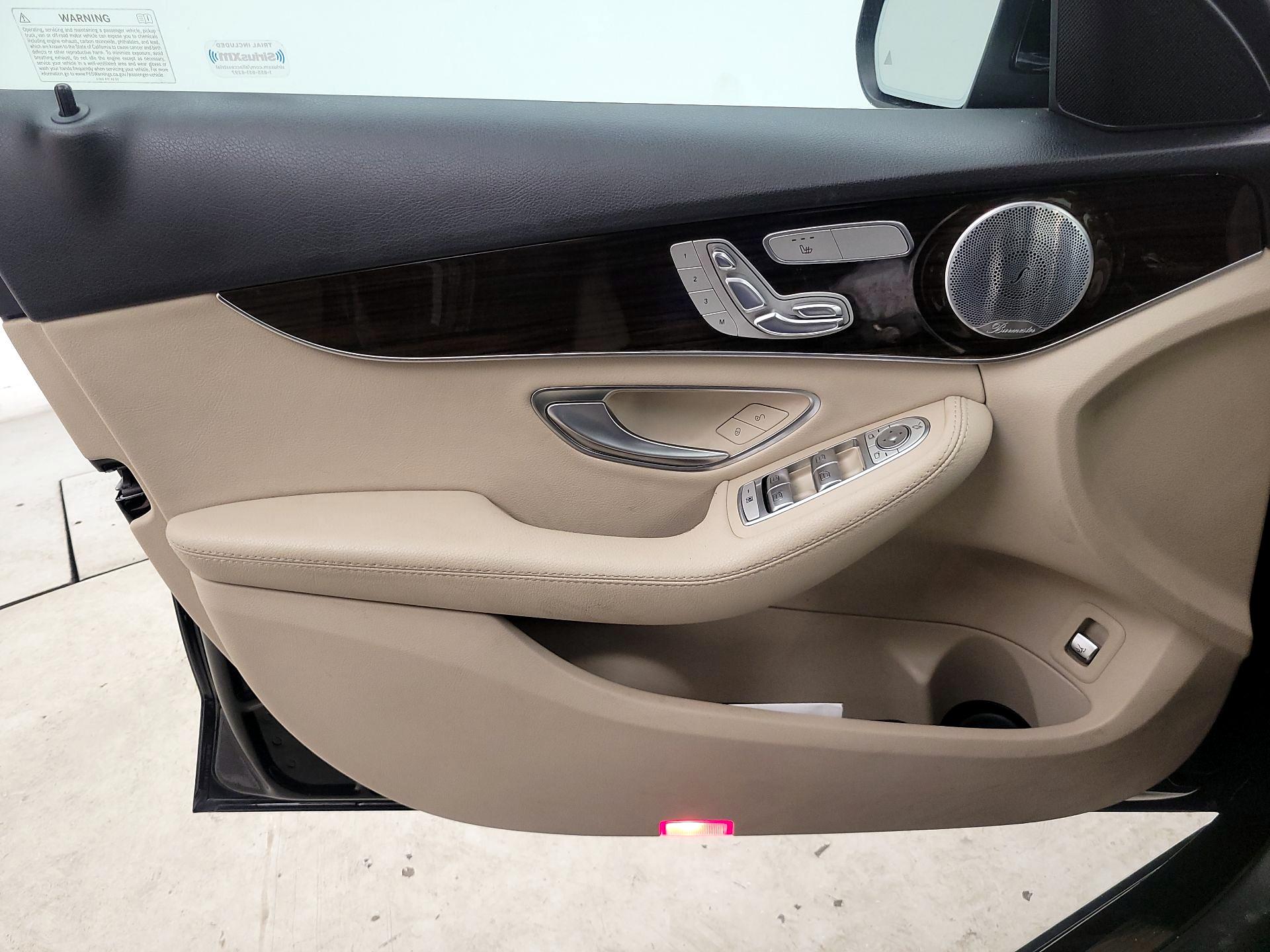 Thumbnail: 2019 Mercedes-Benz C-Class - 12