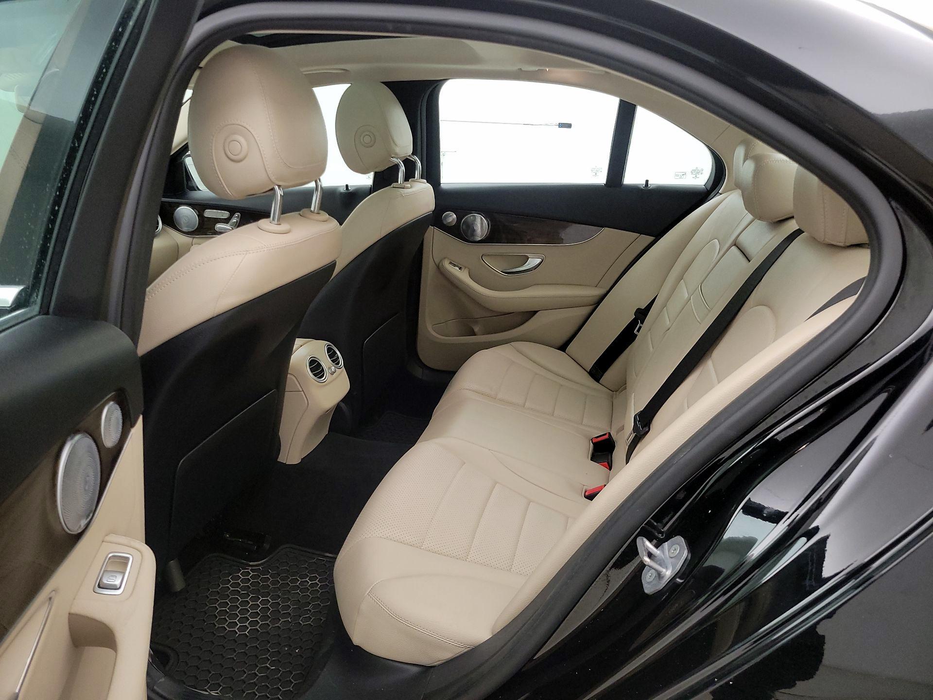 Thumbnail: 2019 Mercedes-Benz C-Class - 20