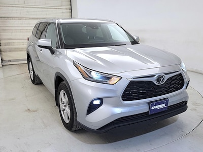 2022 Toyota Highlander LE -
                Westborough, MA