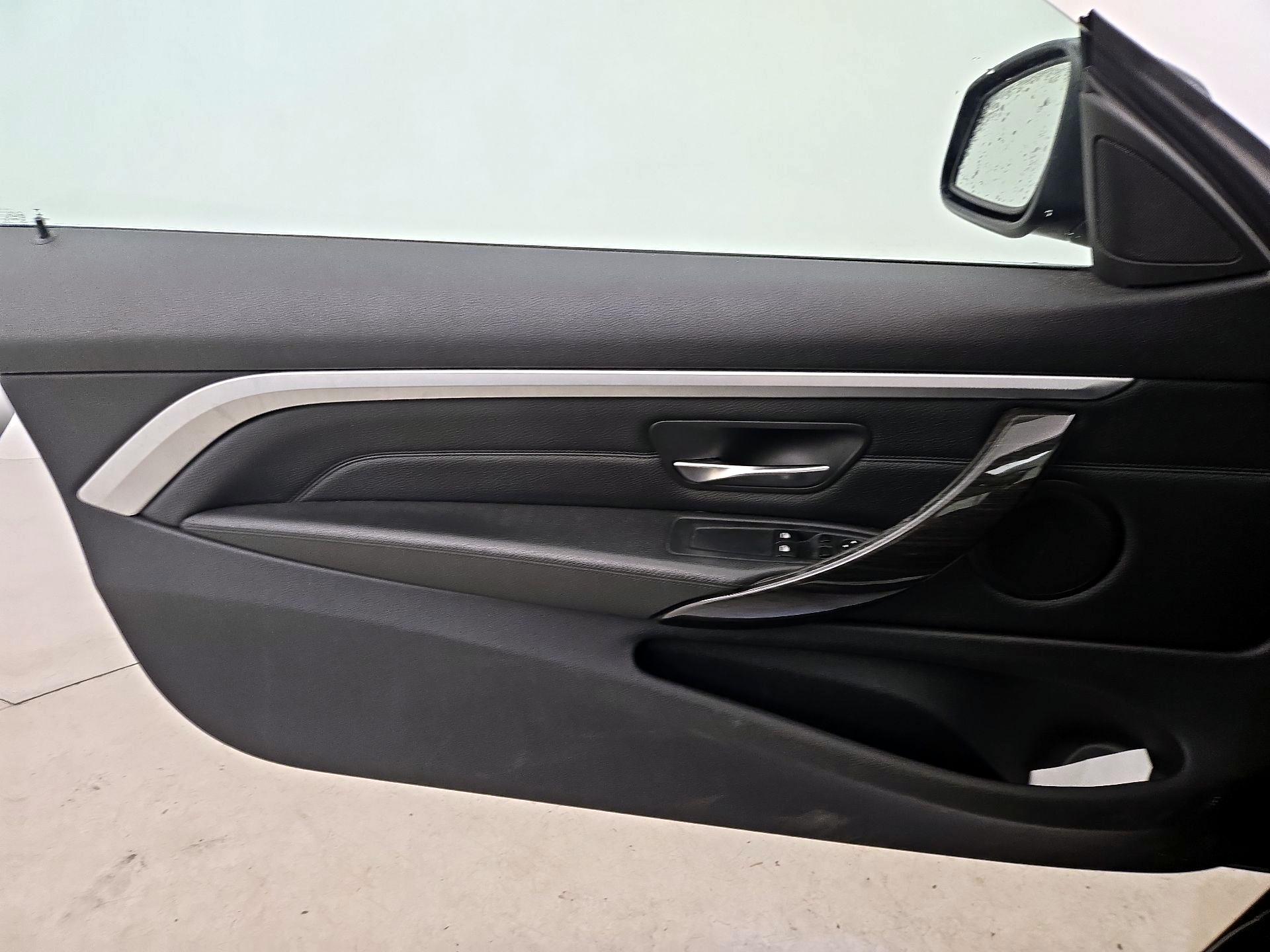 Thumbnail: 2014 BMW 4 Series - 12