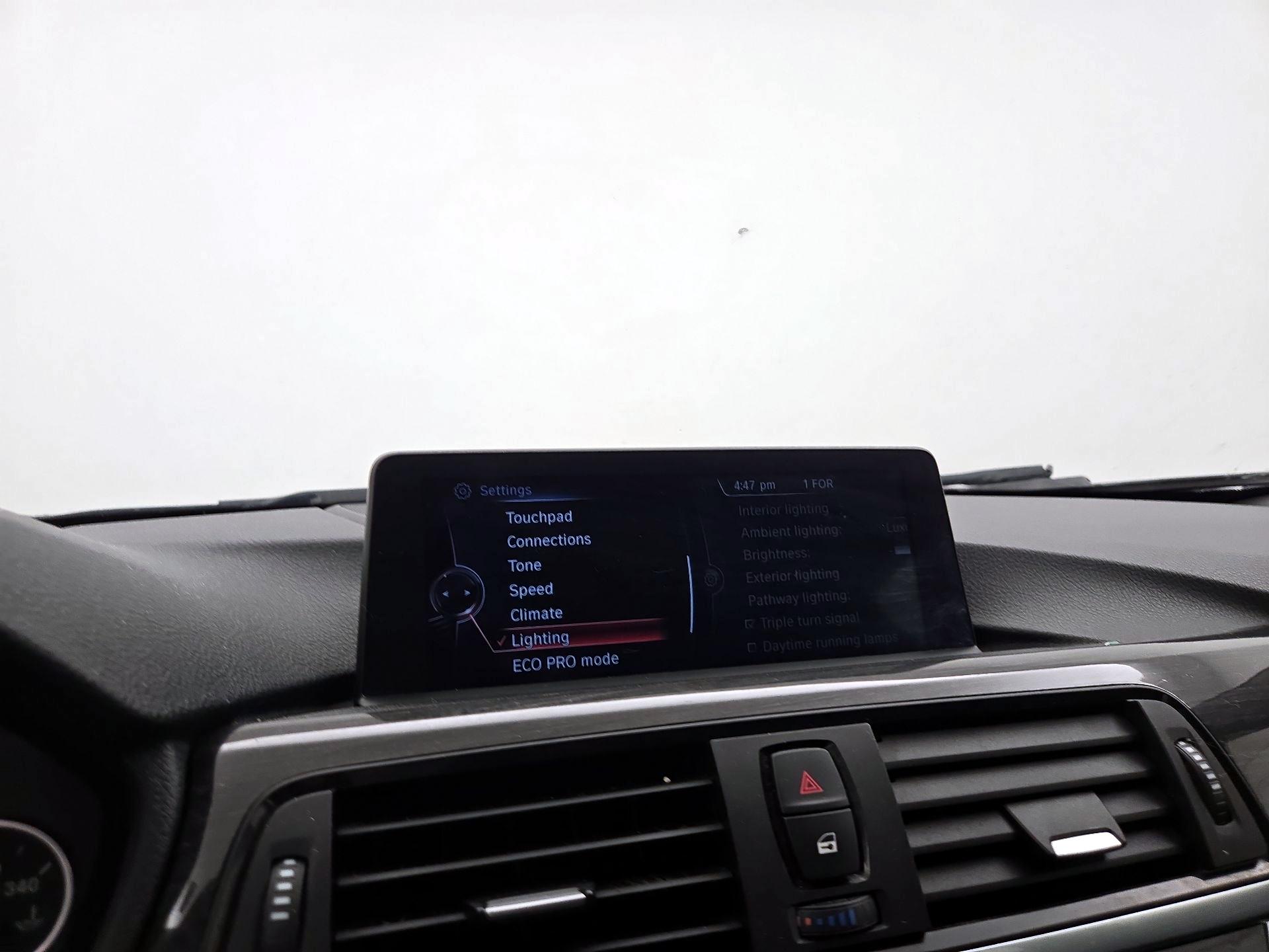 Thumbnail: 2014 BMW 4 Series - 14