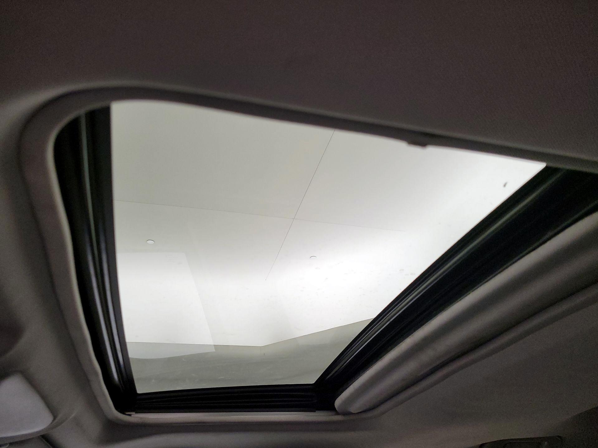 Thumbnail: 2020 Toyota RAV4 - 19