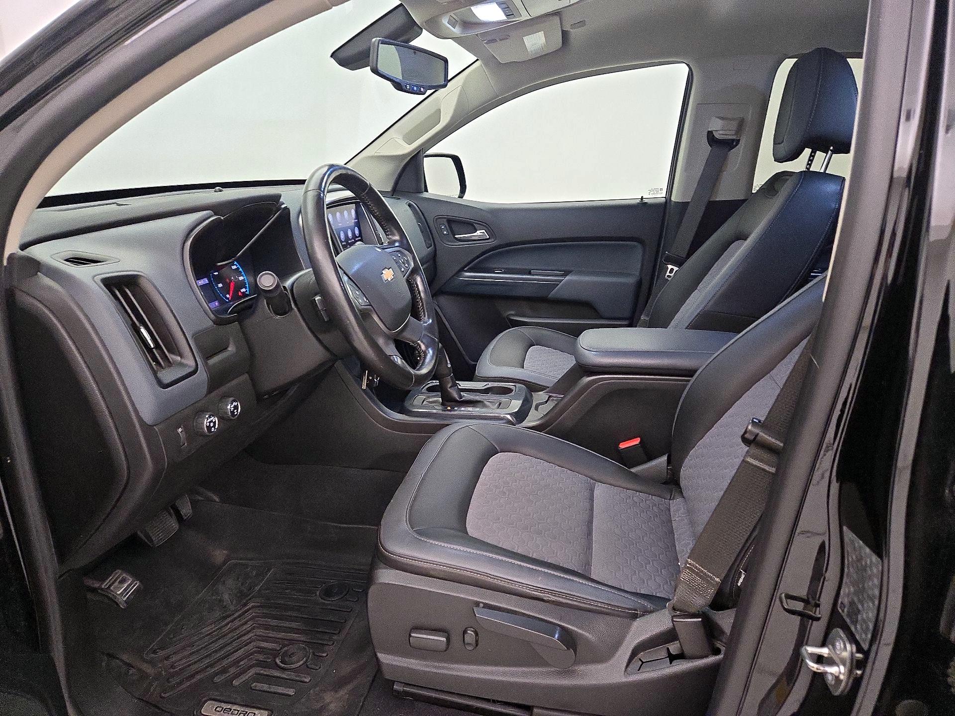 Thumbnail: 2020 Chevrolet Colorado - 11