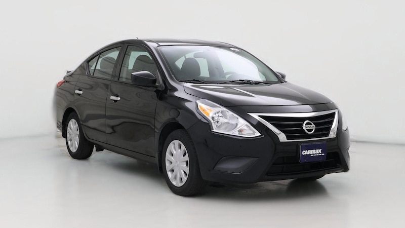 2015 Nissan Versa SV Hero Image