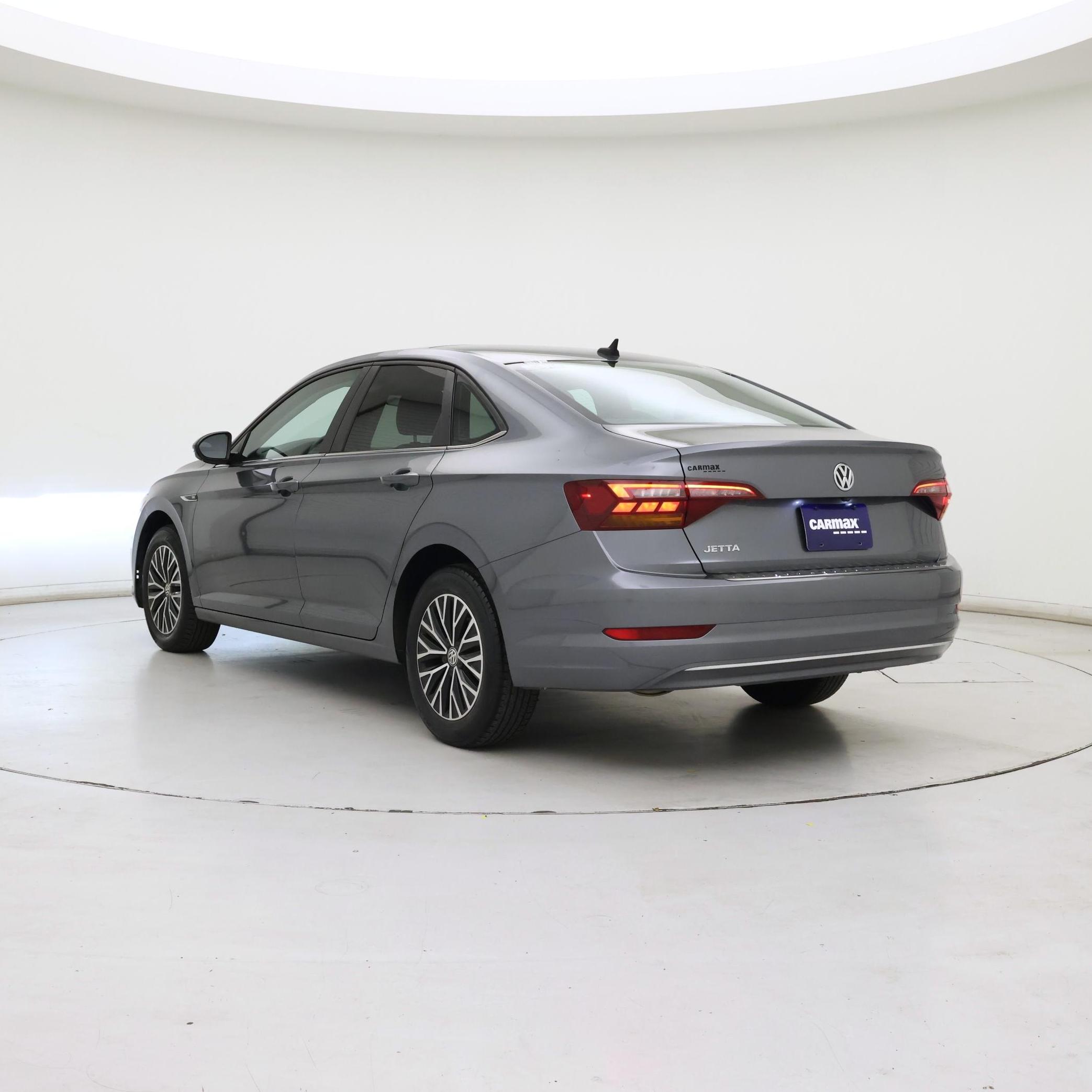 Thumbnail: 2019 Volkswagen Jetta - 2
