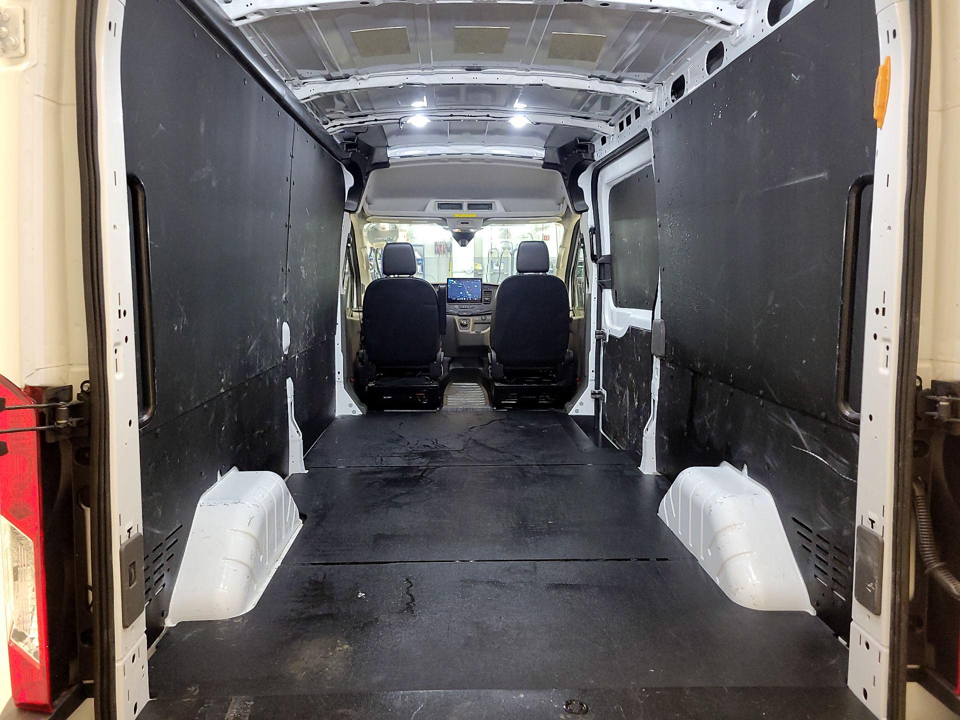 Thumbnail: 2023 Ford Econoline - 19