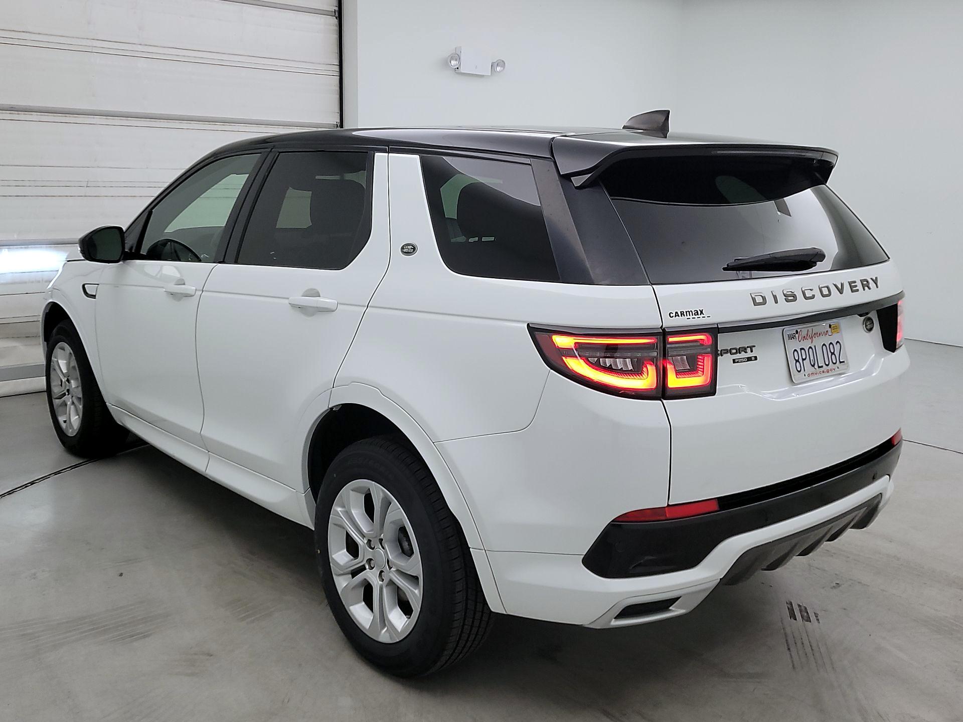 Thumbnail: 2020 Land Rover Discovery Sport - 7