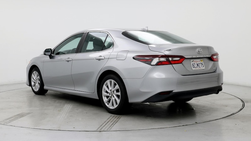 2022 Toyota Camry LE 2