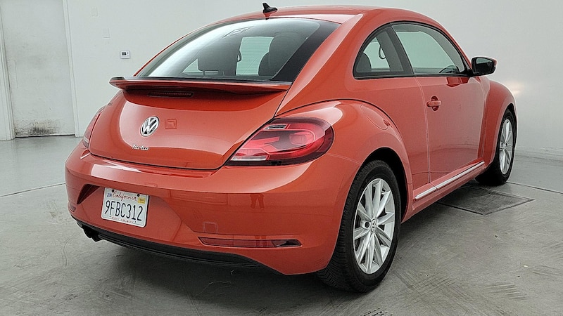 2018 Volkswagen Beetle S 5