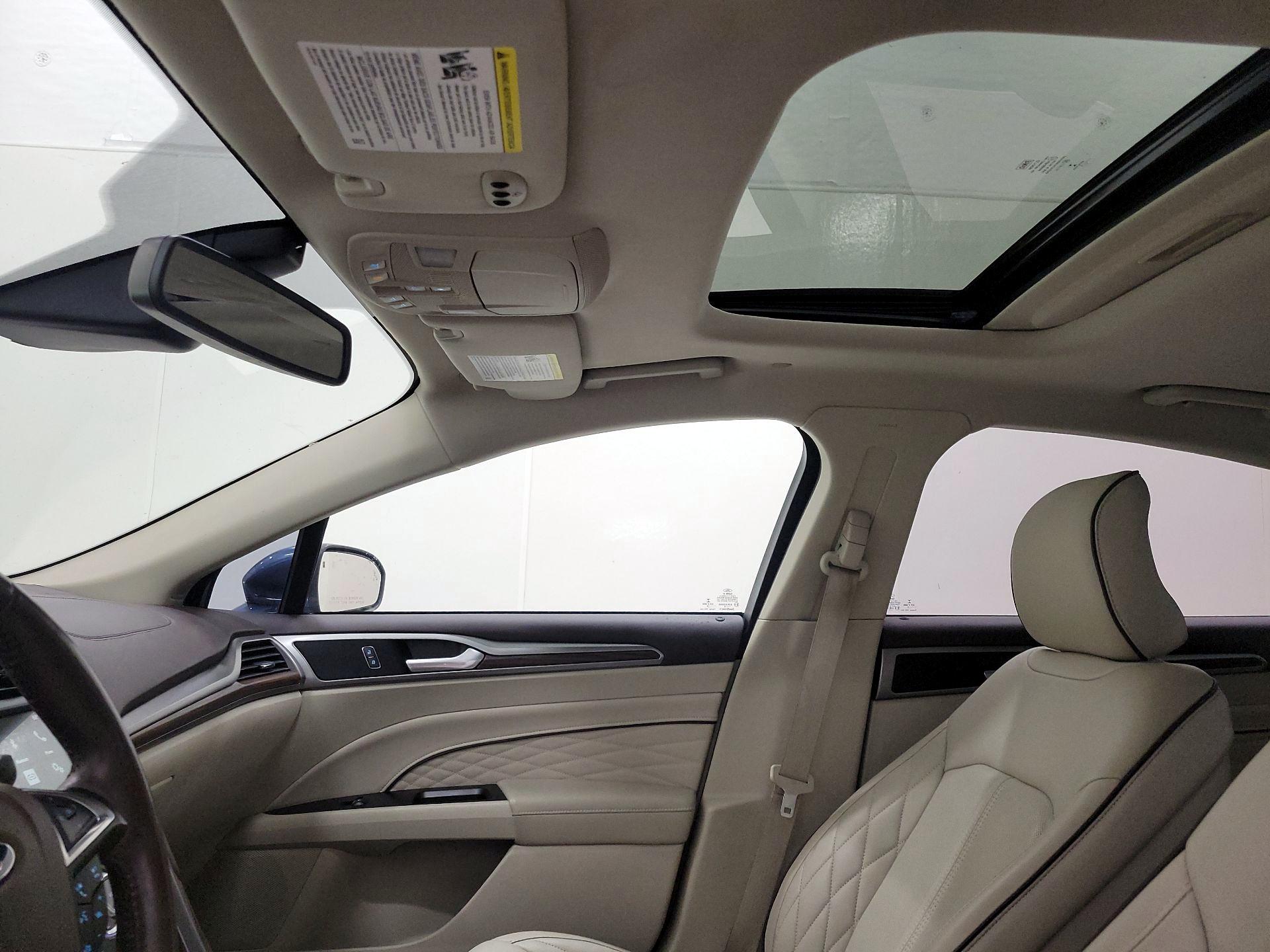 Thumbnail: 2018 Ford Fusion - 19