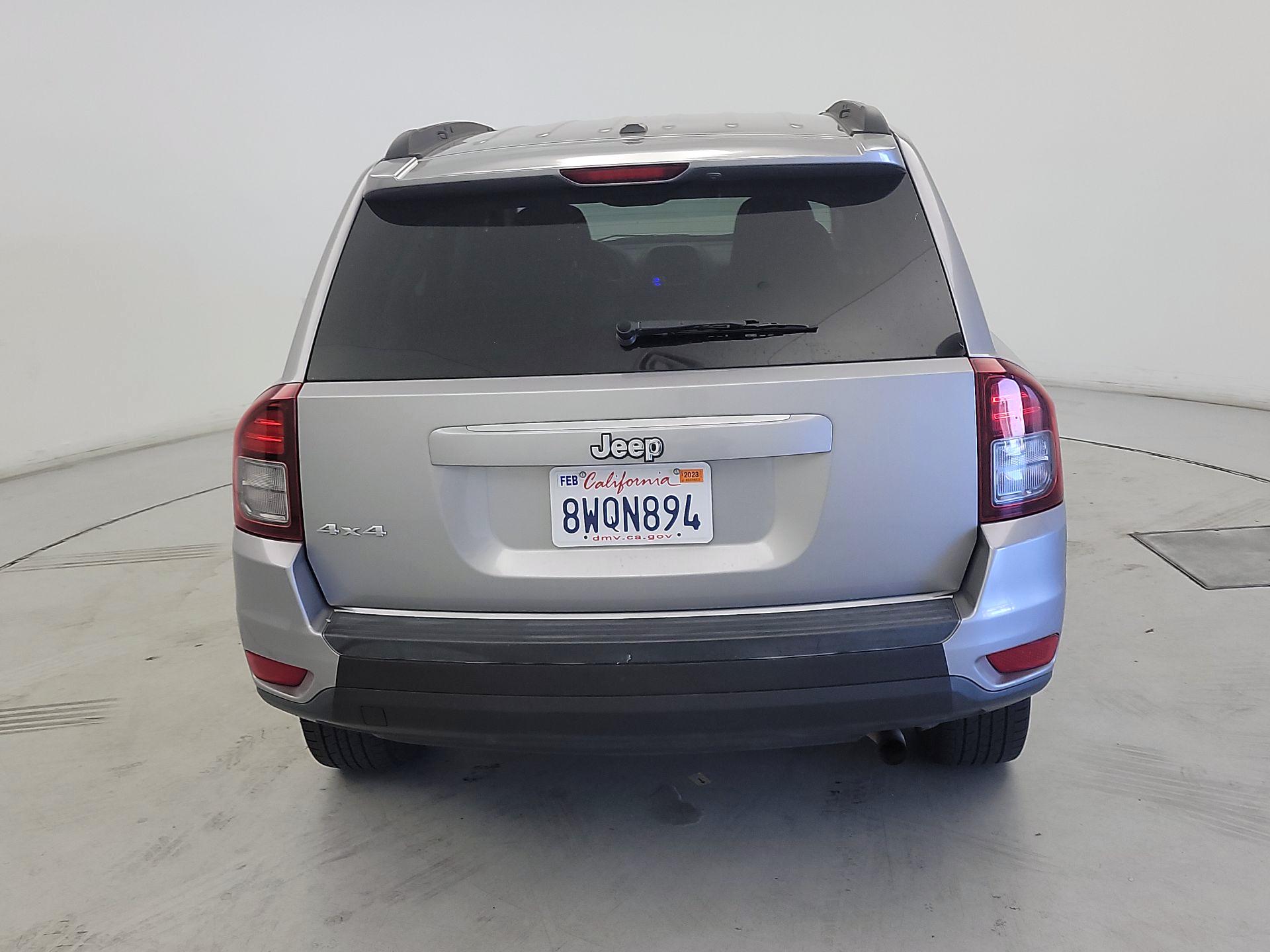 Thumbnail: 2016 Jeep Compass - 6