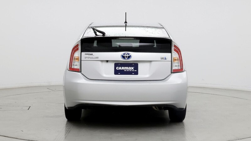 2014 Toyota Prius One 6