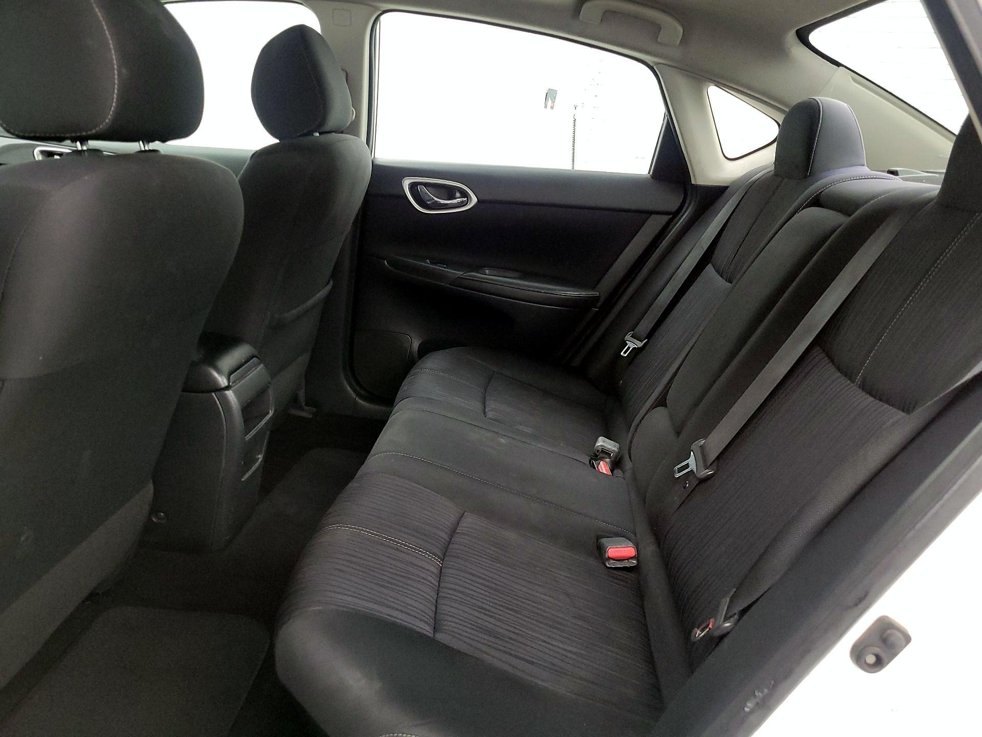 Thumbnail: 2017 Nissan Sentra - 20