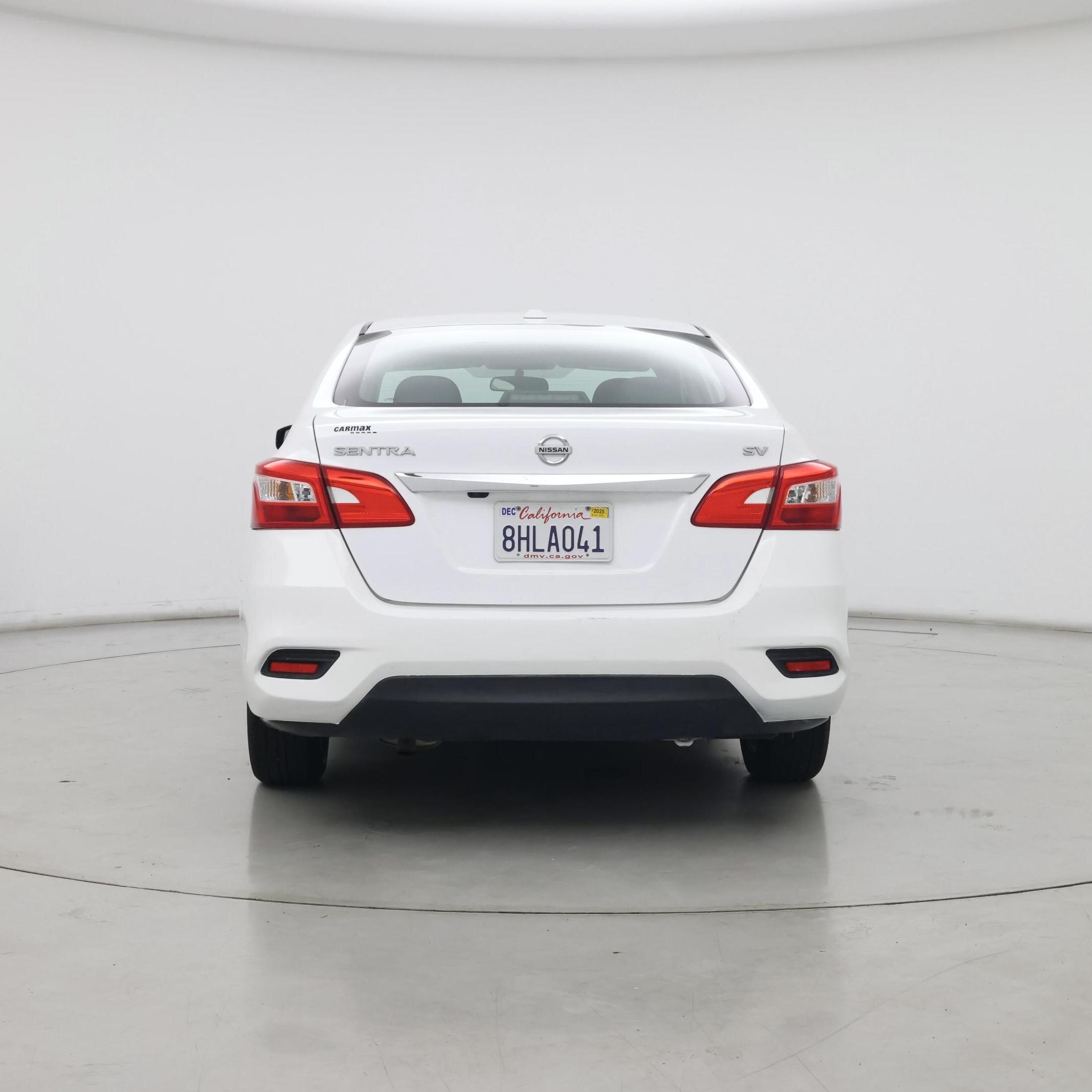Thumbnail: 2017 Nissan Sentra - 6