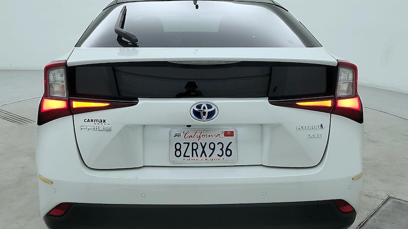 2022 Toyota Prius XLE 6