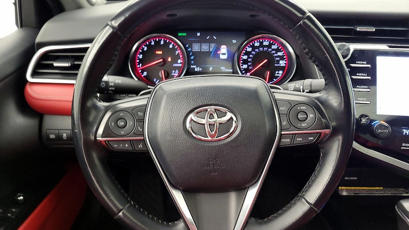 2018 Toyota Camry XSE 10