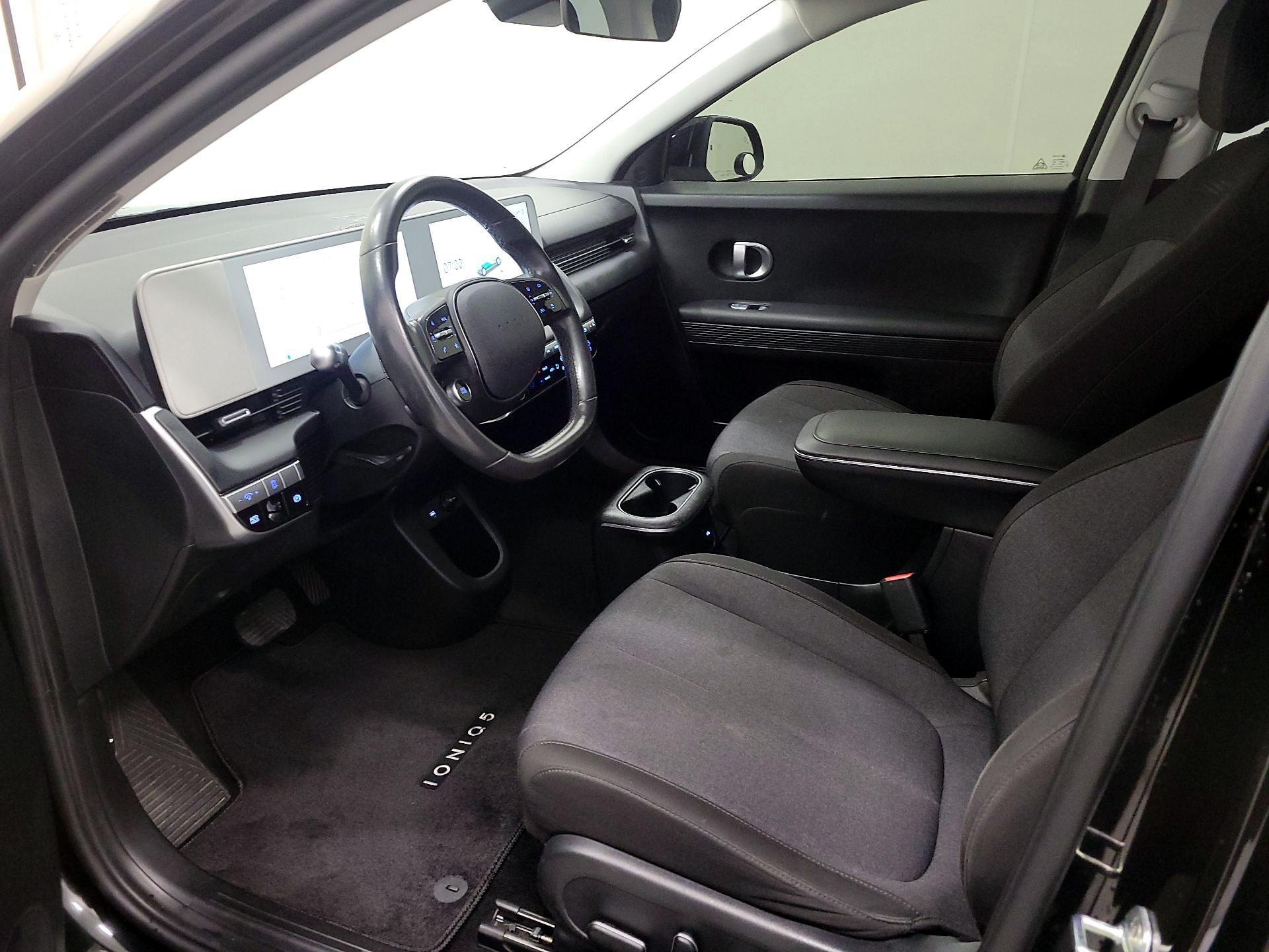 Thumbnail: 2022 Hyundai Ioniq 5 - 11
