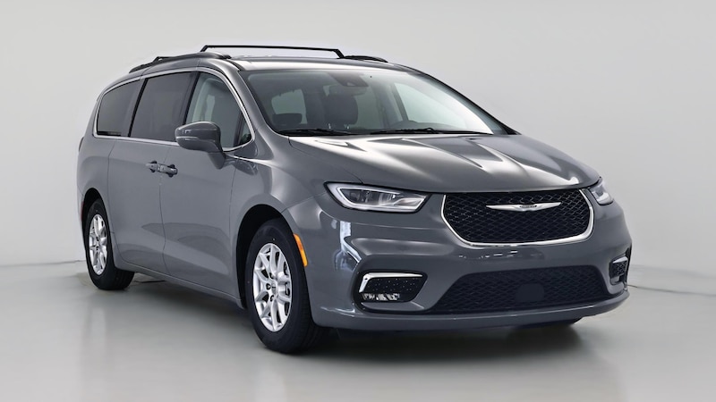 2022 Chrysler Pacifica Touring L Hero Image