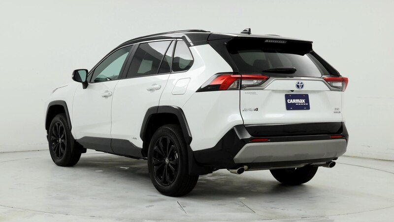 2024 Toyota RAV4 XSE 2