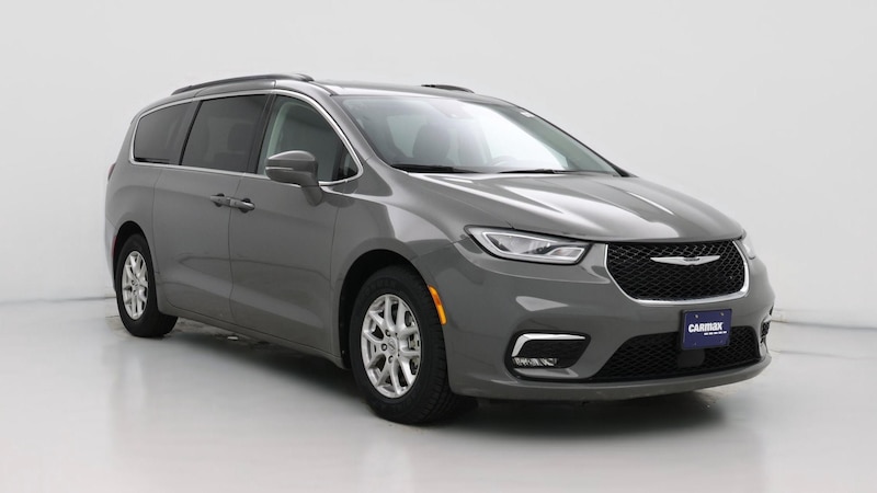 2022 Chrysler Pacifica Touring L Hero Image