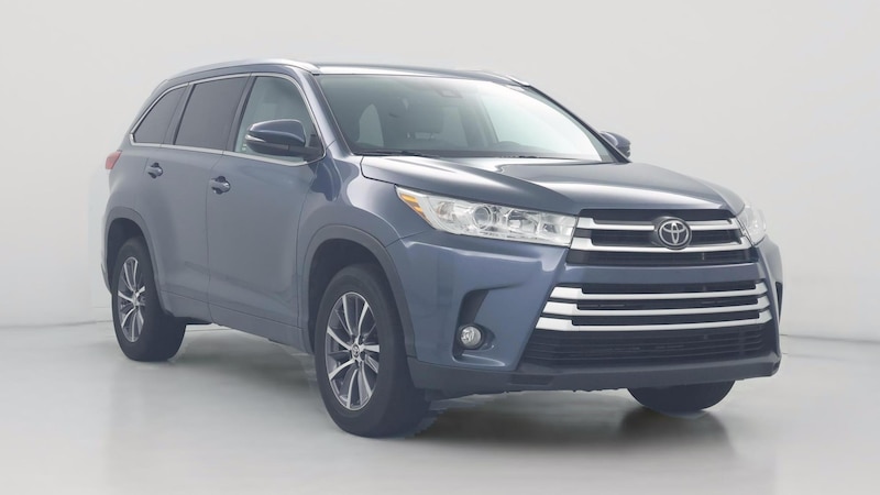 2018 Toyota Highlander XLE Hero Image