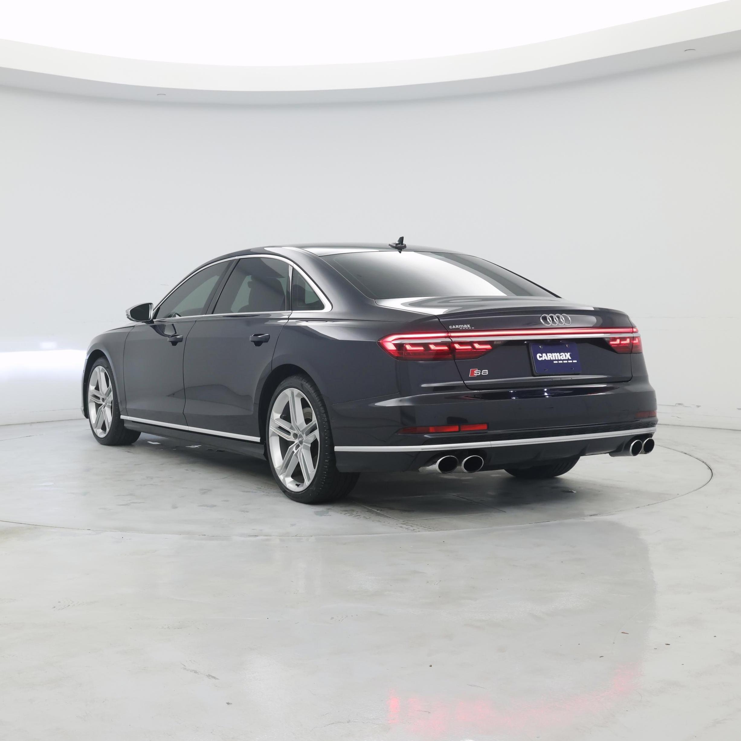 Thumbnail: 2020 Audi S8 - 2