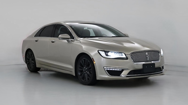 2017 Lincoln MKZ Reserve Hero Image