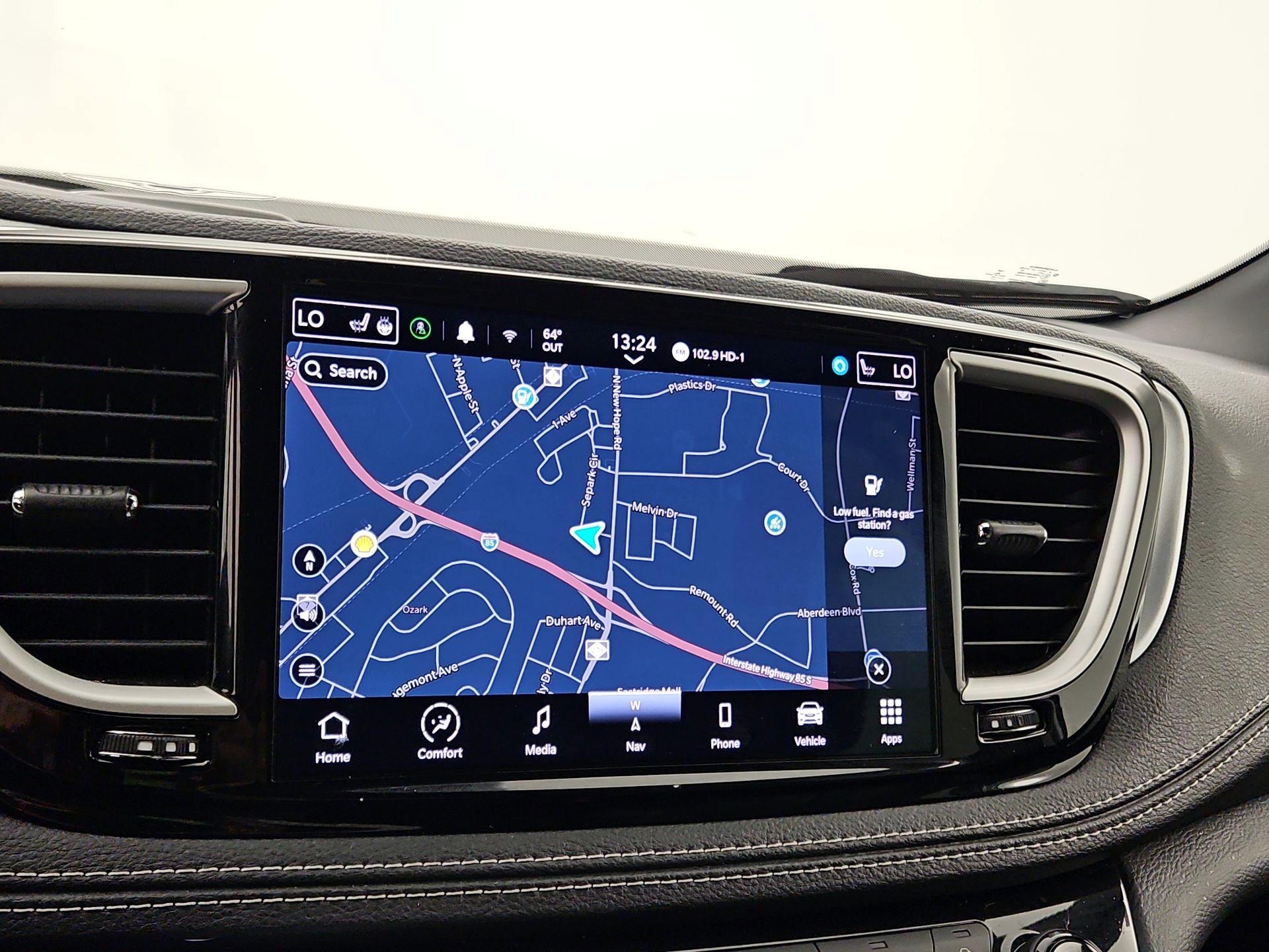 Thumbnail: 2022 Chrysler Pacifica - 14