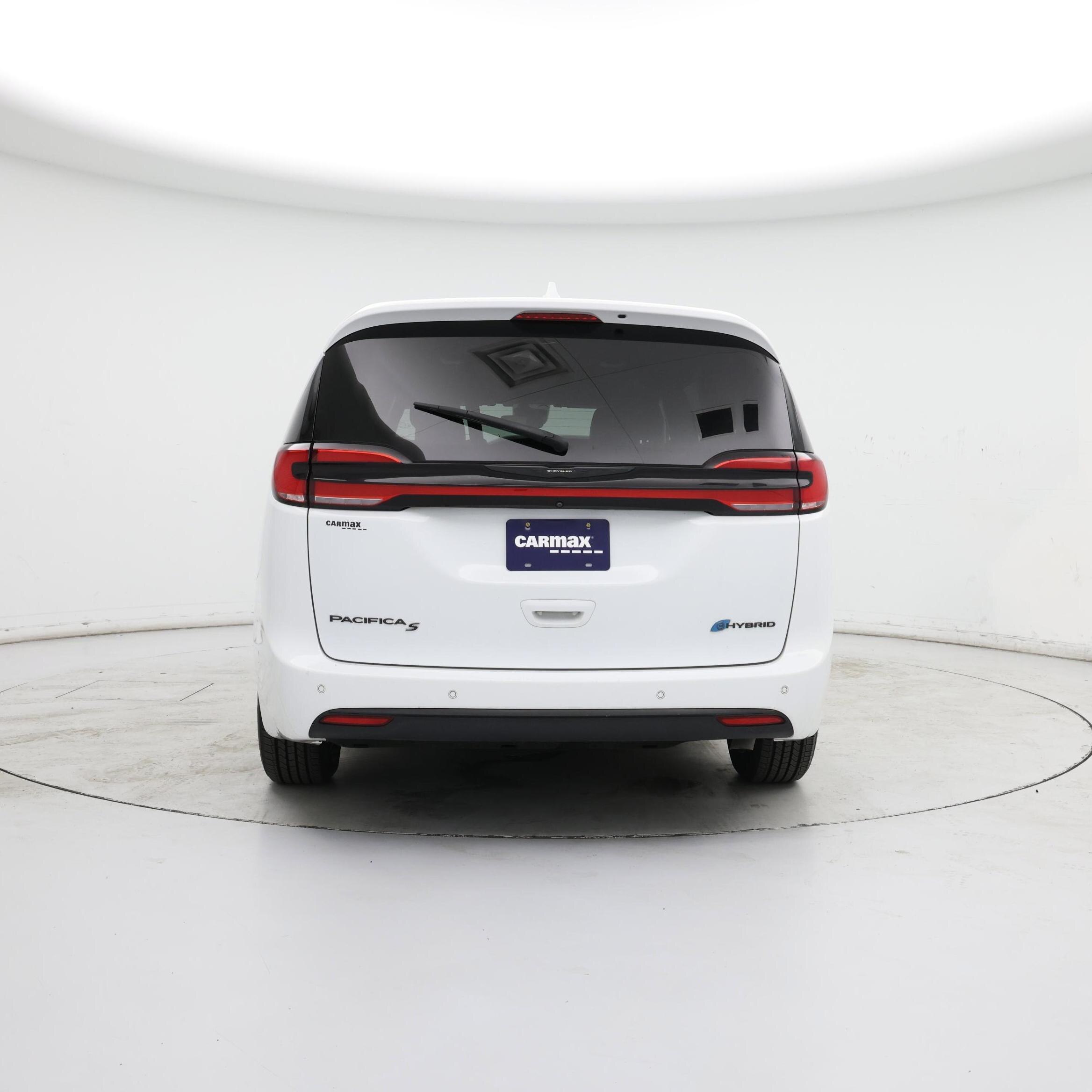 Thumbnail: 2022 Chrysler Pacifica - 6