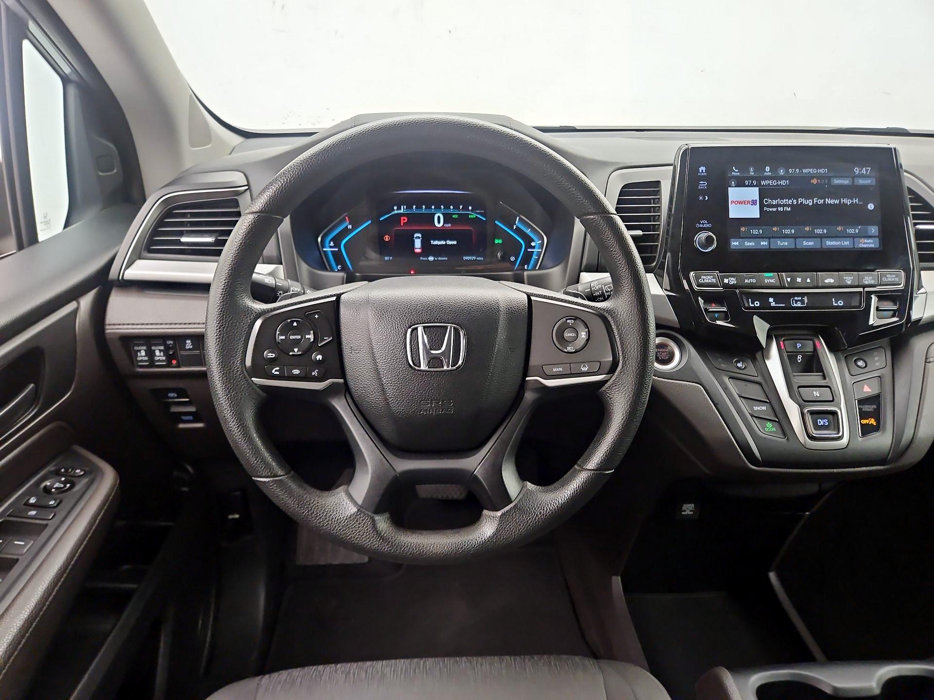 Thumbnail: 2018 Honda Odyssey - 10
