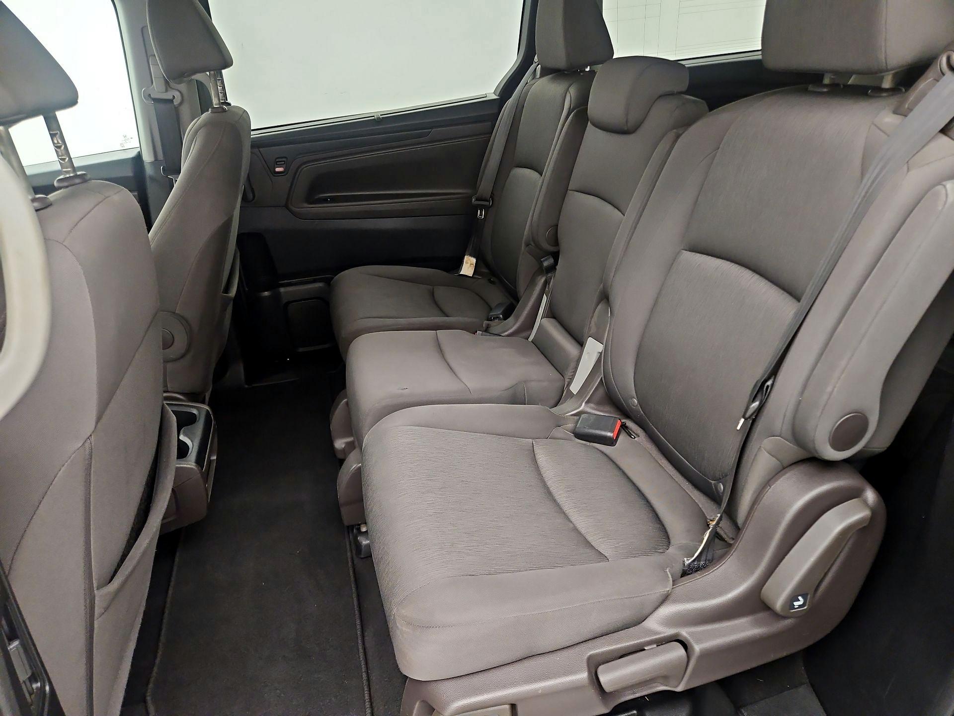 Thumbnail: 2018 Honda Odyssey - 19