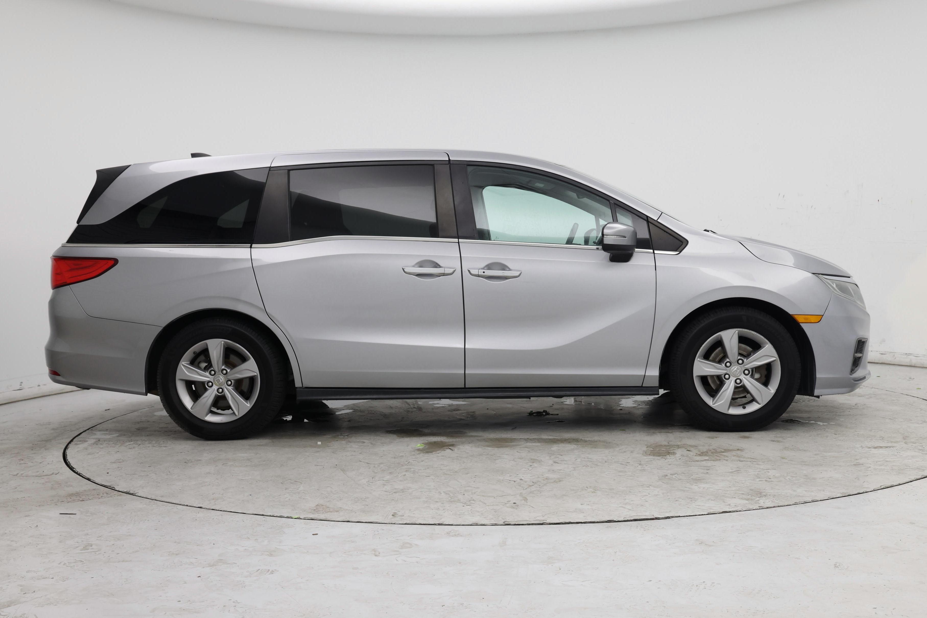 Thumbnail: 2018 Honda Odyssey - 7