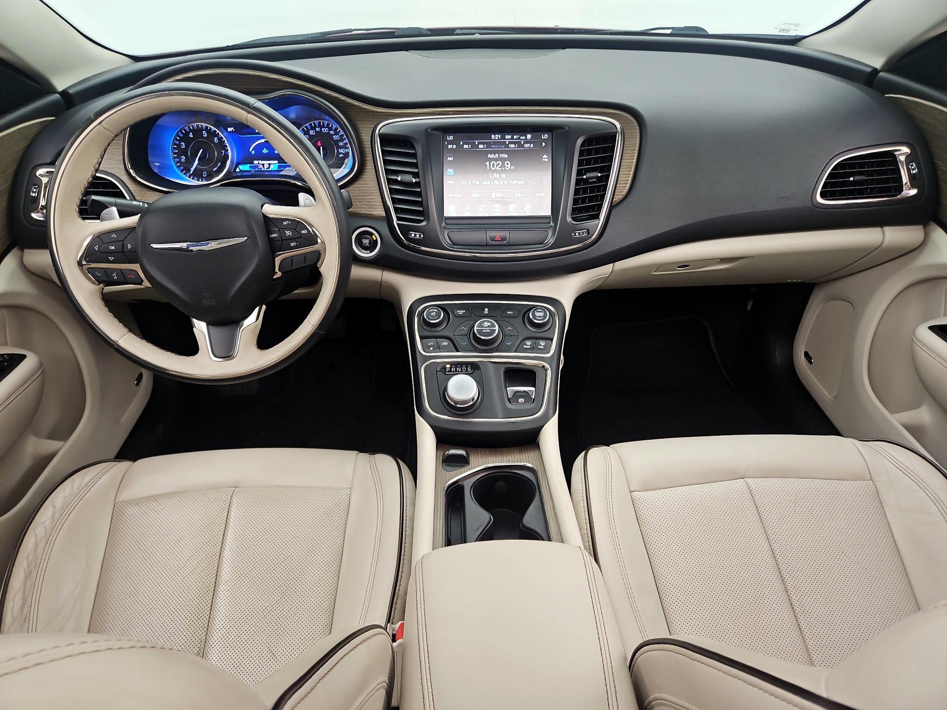 Thumbnail: 2015 Chrysler 200 - 9