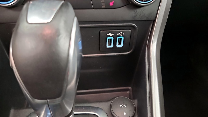2020 Ford EcoSport SE 18