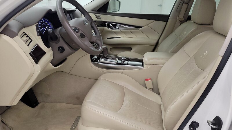 2013 INFINITI M37  11