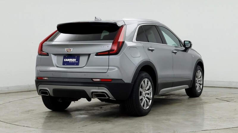 2023 Cadillac XT4 Premium Luxury 8